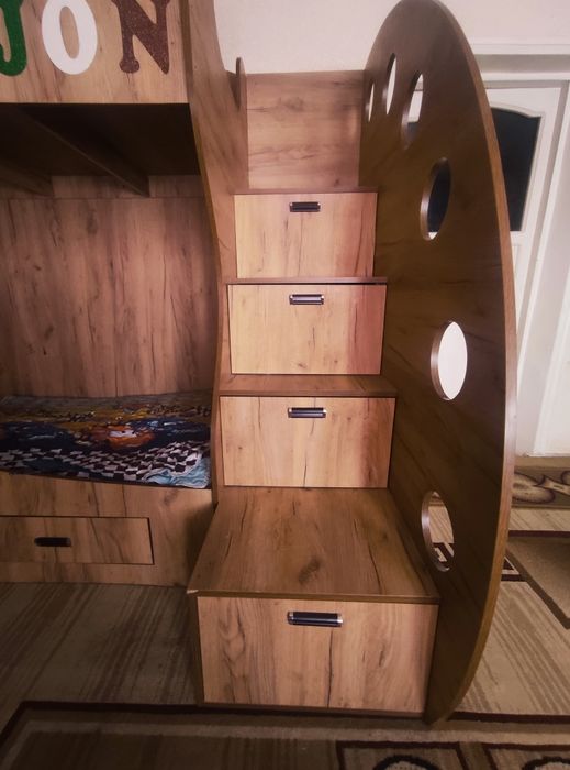 Болалар кравати 2 каватли