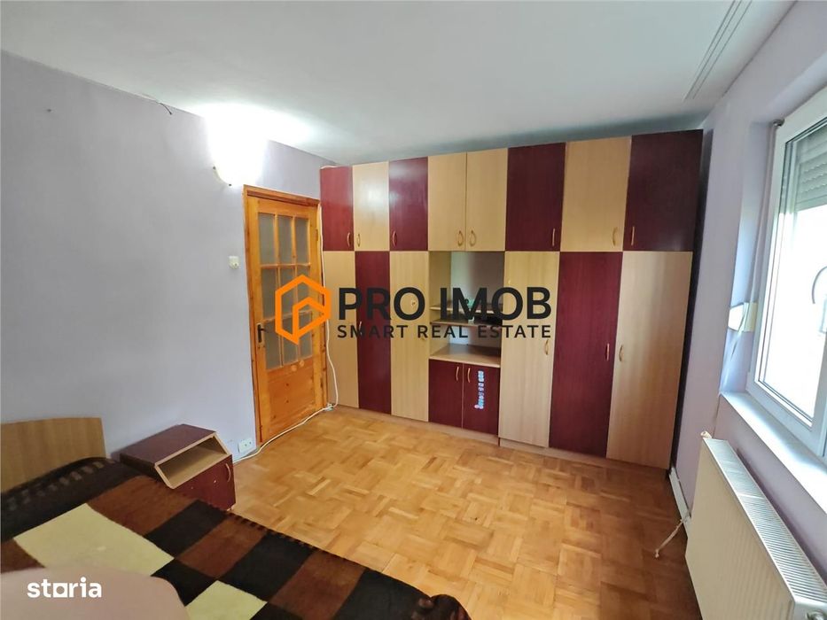 Apartament 2 camere cf 1 semidecomandat zona Micro 5 — fotografia 3