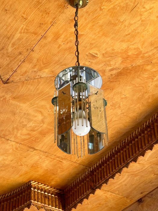 Люстры качественные