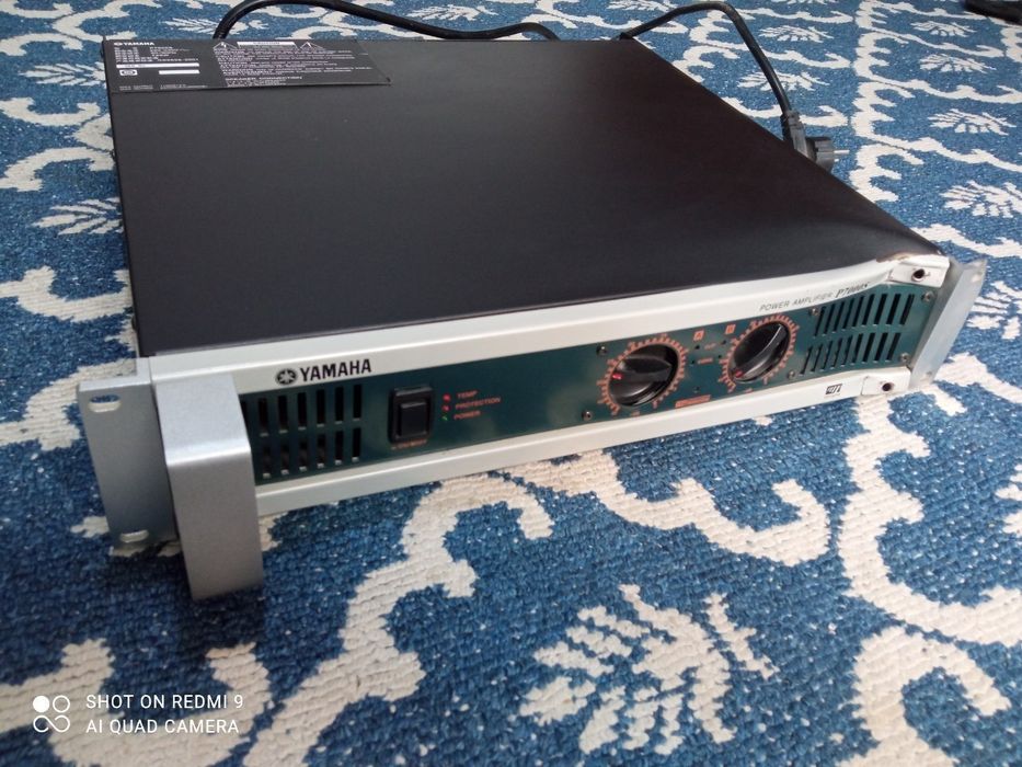 Yamaha 700 vat usilitr