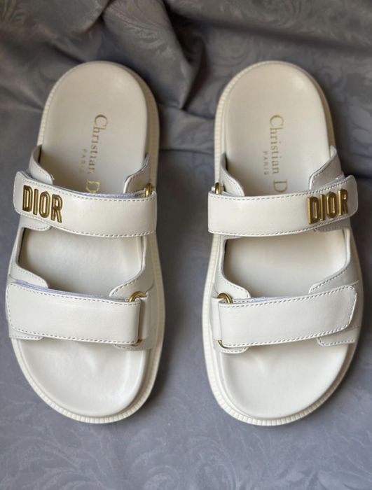 Дамски чехли Dior