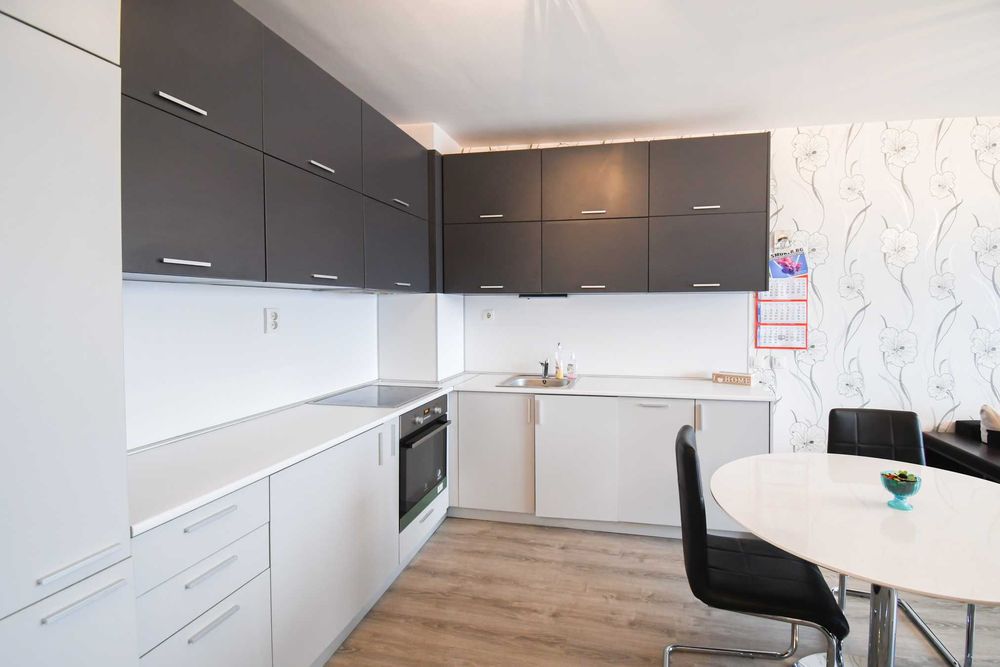 Дава се под наем Двустаен апартамент в София, Витоша - 65 кв.м за 361.08 € - Снимка #3