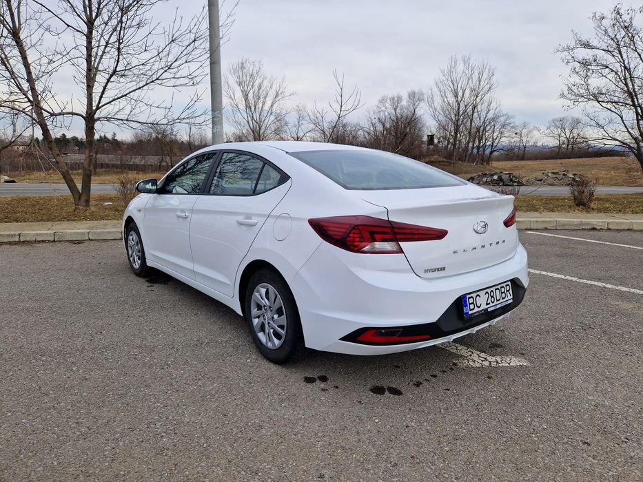 Hyundai  Elantra