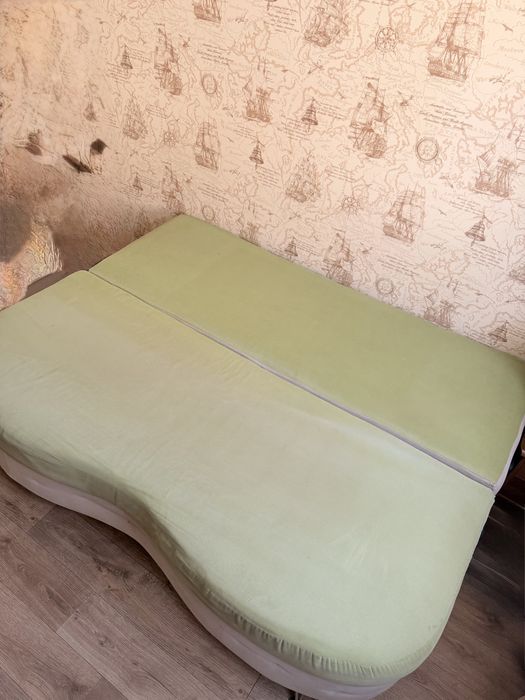 Продаю раскладной диван