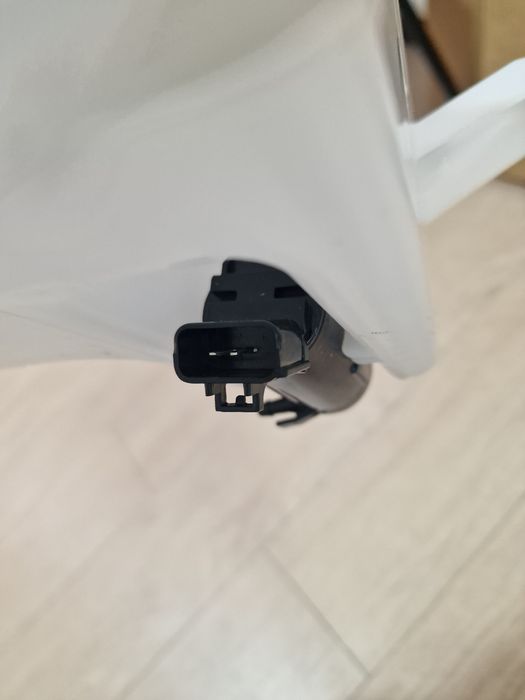 Бачок омывателя на Geely Emgrand