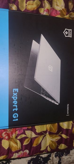 Noutbuk i7 kafolati bilan