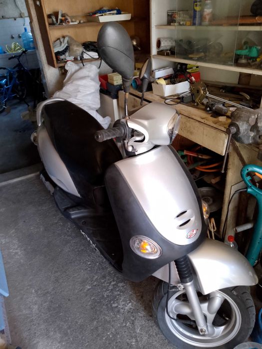 Продавам мотор  Кумко