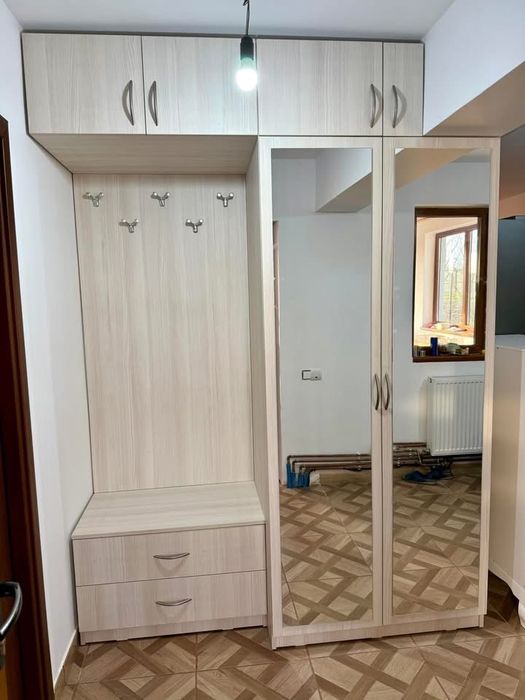 Execut mobilier la comandă