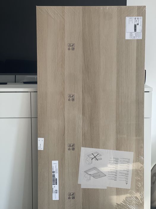 IKEA бюро – 140 × 60 см