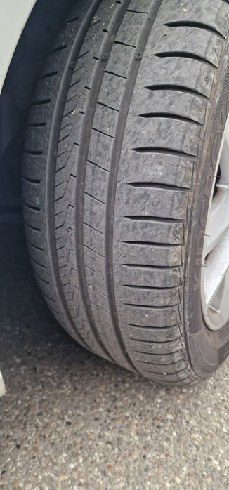 Set 4 anvelope vara 205 55 16 cu 350 lei