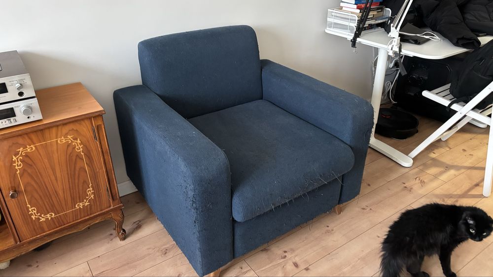 Диван и кресло б/у