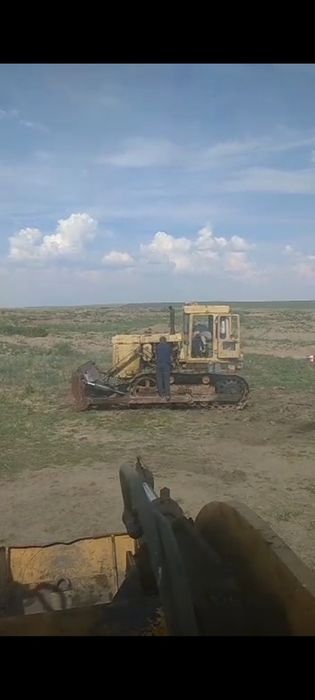 Продам бульдозер С-130
