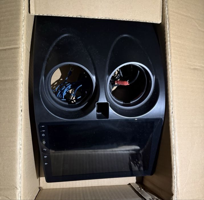 Vand navigatie  masina nissan qashqai j10 2013+ camera spate sony