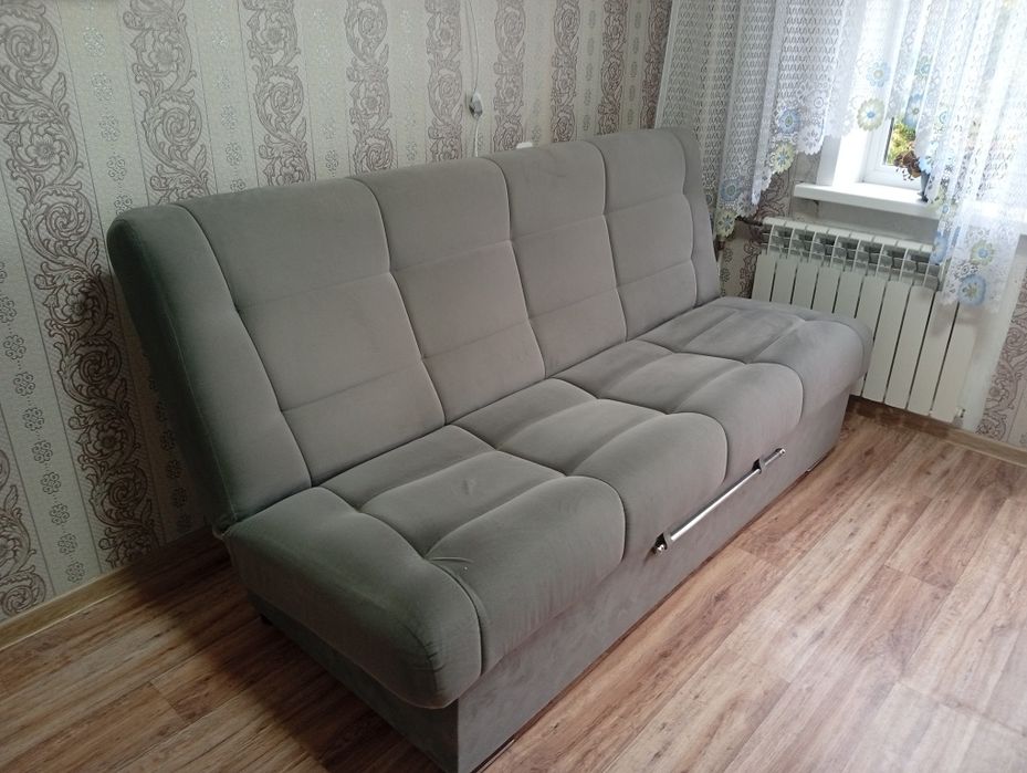 Продам диван книжка, в хорошем состоянии!