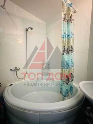 Дава се под наем Двустаен апартамент в Варна, Бриз - 68 кв.м за 600 € - Снимка #11