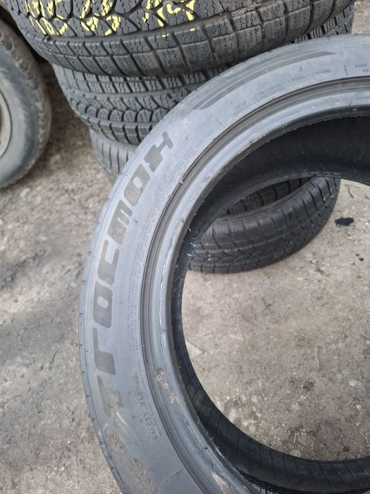 Vand 1 anvelopa 245 45 17 buna de vara