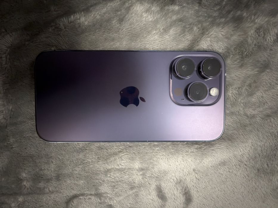 İphone 14pro purple + iwatch 7 starlight