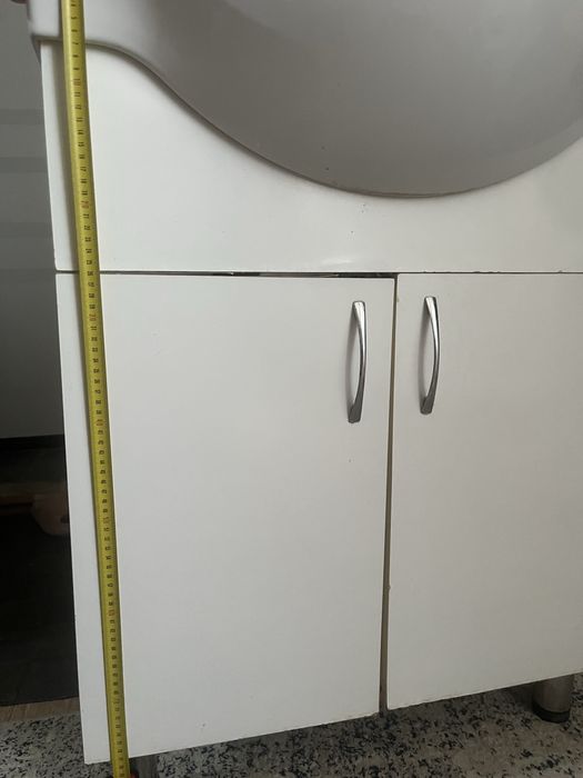 Продам шкаф  срочно