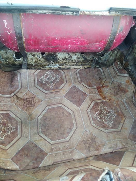 xolati yaxwi yurub turgan mowina faqat naxtga arenda vekupga yuq