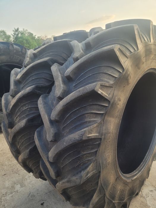 Anvelope tractor Taurus 18.4 R34 (460/85 R34) crampon  4.2 cm (Fără petece sau reprezentanții la cald)