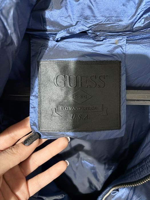 Яке Guess.