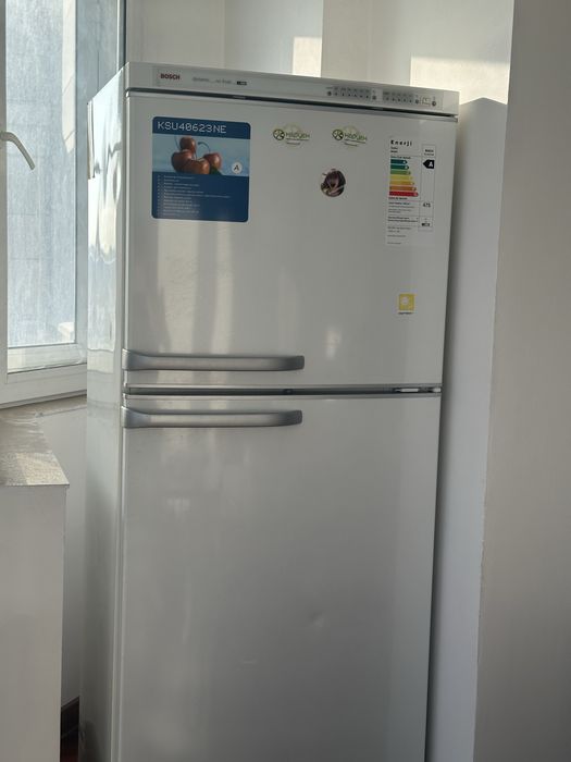 Продам холодильник Bosch срочно