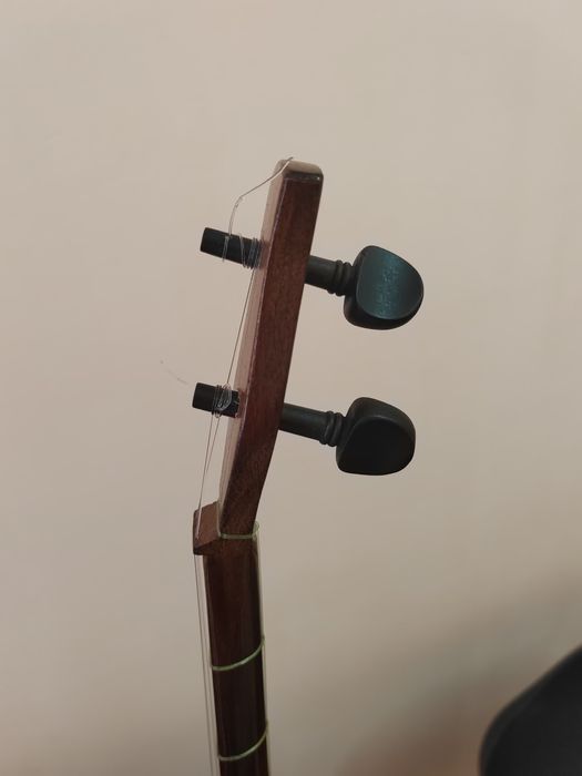 Продаются домбыра