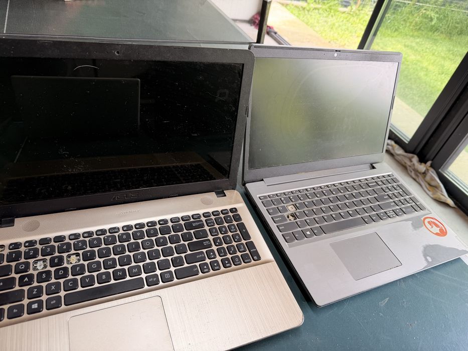 vandute ! Lot Laptopuri NeTestate Pt Piese HP, Lenovo,Asus, GeoMicrosoft,Compaq