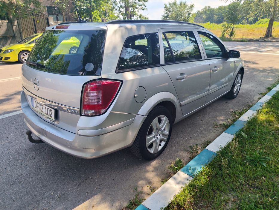 OPEL Astra 2009 — imagine 4