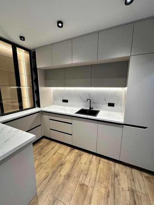 Дава се под наем Двустаен апартамент в София, Център - 65 кв.м за 850 € - Снимка #10