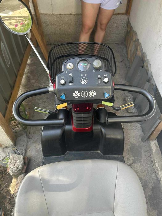 Електрически скутер/четириколка  Prima aktiv за възрастни хора