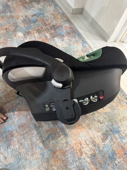 Cybex Aton B2 i-Size