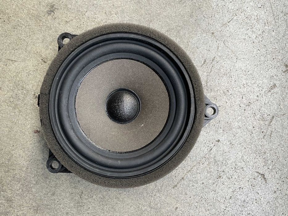 Boxa Bmw seria 2 F45 - F46, X1 F38, X2 F39, i3 I01 cod 9281896