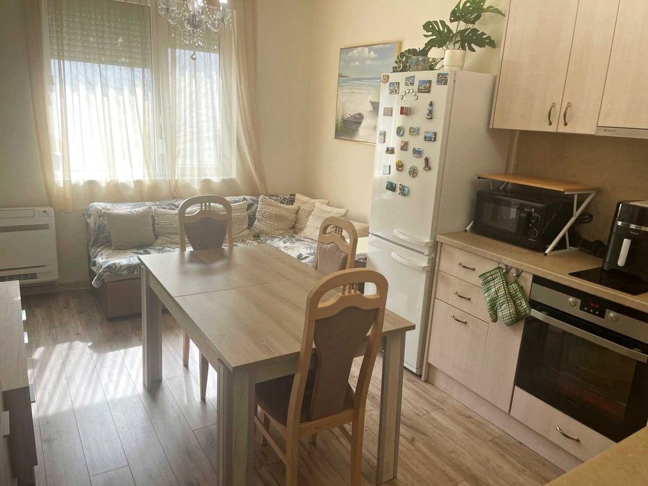 Продава се Тристаен апартамент в к.к. Слънчев бряг - 68 кв.м за 668 €/кв.м - Снимка #4