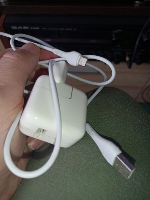 Încărcător pentru iPhone iPod 12W am și cablu usb