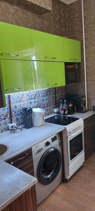 СРОЧНО продам кухонный гарнитур.