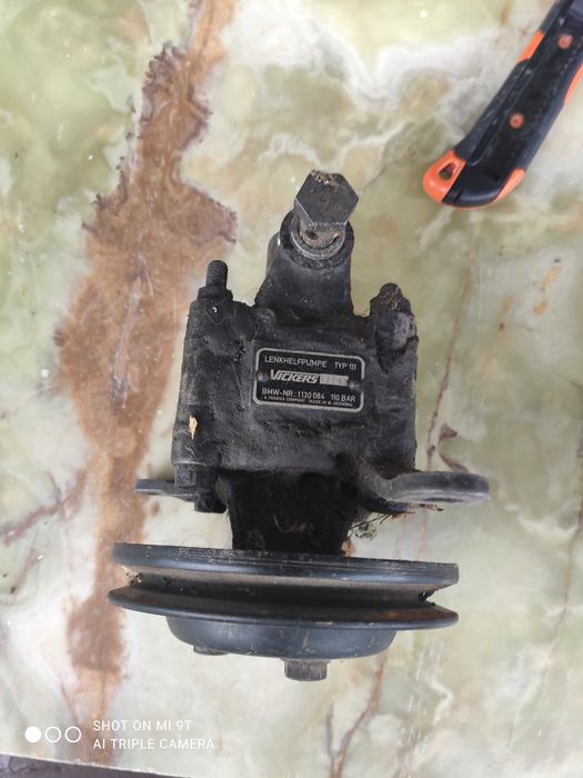 Хидравлична помпа е30