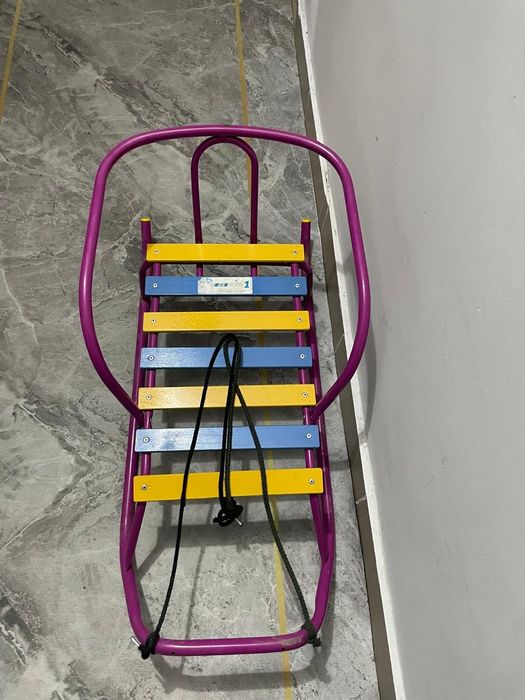 Продам санки детские