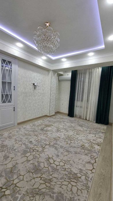 Юнусобод 9-кварталда евро таъмирли квартира сотилади