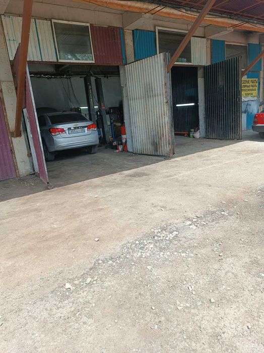 Сдам в аренду 2 бокса с подъёмниками