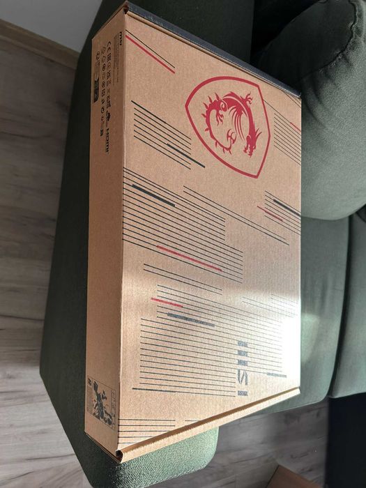 Laptop Gaming MSI GF63 cu procesor Intel i7-11800H 4.60 GHz, 15.6"  144 Hz, 16GB DDR4, 512GB SSD NVIDIA GeForce GTX 1650 4GB
