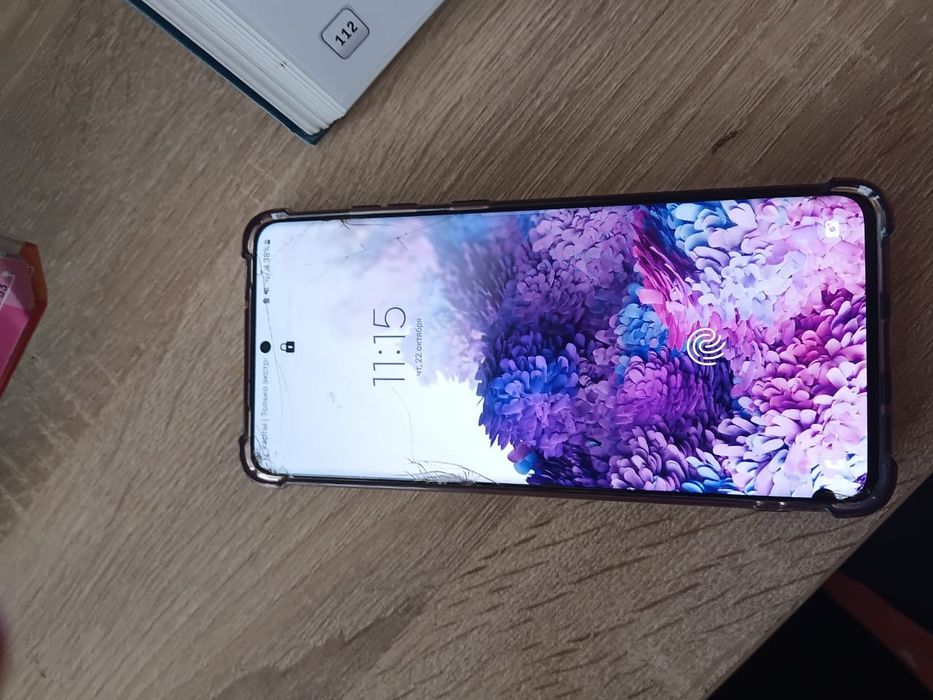 Обменяю самсунг с20 plus