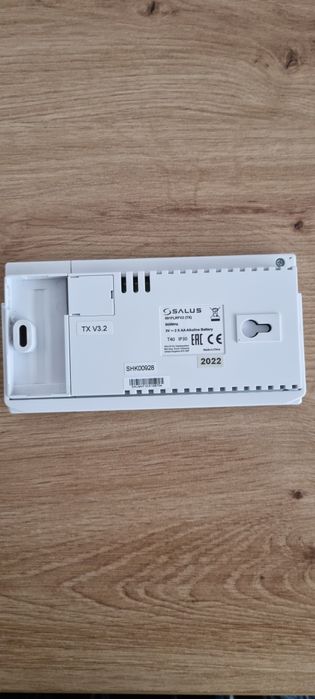 Termostat programabil wireless SALUS 091FLRFV2 (TX)