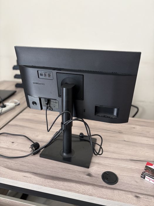 IPS Монитор Samsung T45F 24”