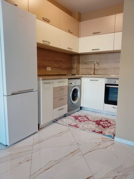 Продава се Двустаен апартамент в Варна, Аспарухово - 60 кв.м за 1148 €/кв.м - Снимка #4