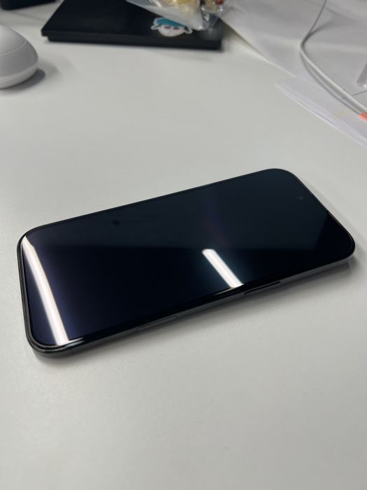 Продам iPhone Air (17)