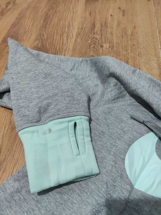 Hanorac damă Nike Therma Fit mărimea M