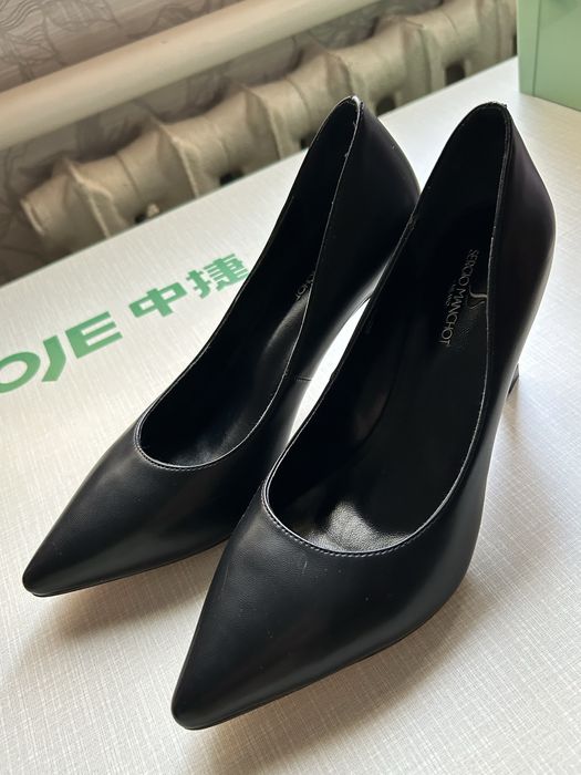 Новые туфли 38 размера