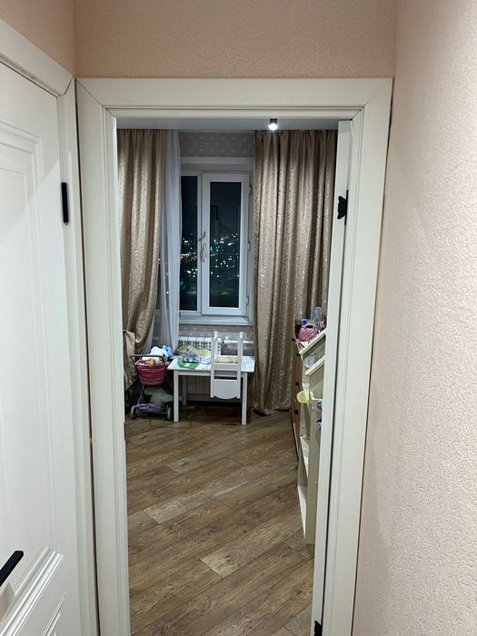 Продаю 2 ком квартиру