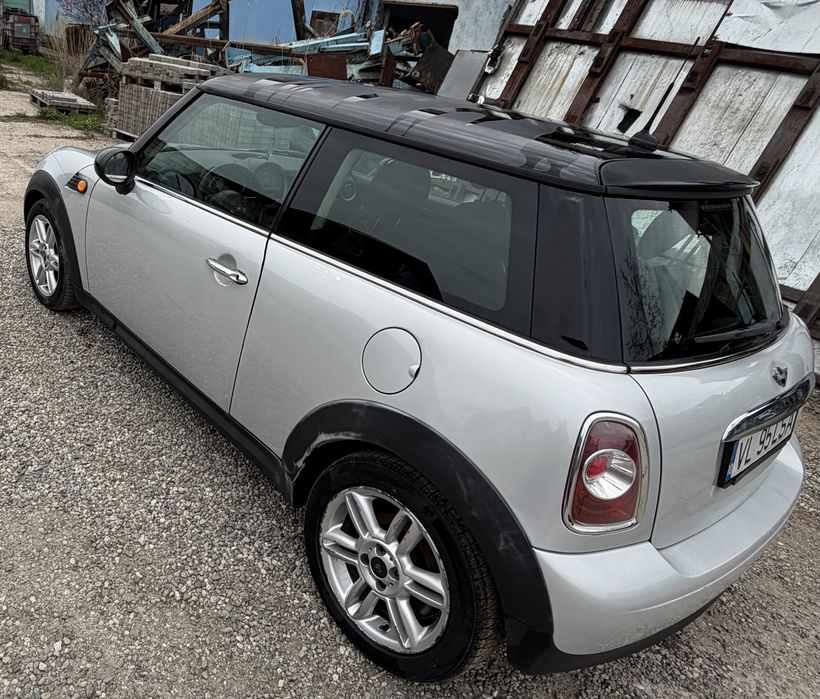 mini cooper 2011